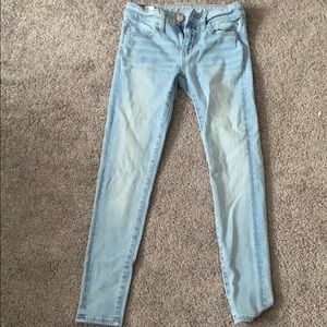 American eagles jeans light wash